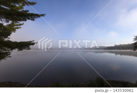 Lac-Superieur, Mont-tremblant, Quebec, Canada 143530062