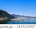 別府湾と市街地と山並み 143533957