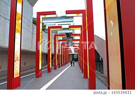 江戸東京博物館のエントランス(東京都墨田区) 江戸東京博物館のエントランス(東京都墨田区) 143534831