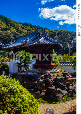宇治川と興聖寺 本尊お釈迦様のご利益：心願成就,厄除け,開運,福徳 143543480
