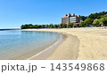 秋晴れの青空が水面に映える恵比寿海水浴場〈吉良ワイキキビーチ/西尾市愛知県〉 143549868