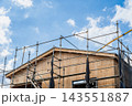 木造住宅の建築現場 143551887