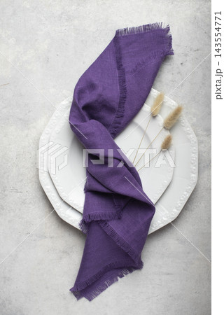 Knotted Purple Fringed Linen Napkin Place Setting Knotted Purple Fringed Linen Napkin Place Setting 143554771