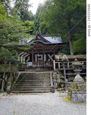 京都府 美山かやぶきの里の神社 京都府 美山かやぶきの里の神社 143555686