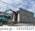 解体中の琴電屋島駅 143559225