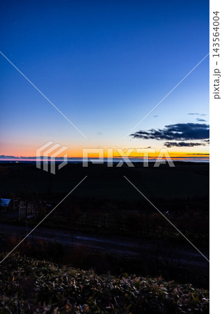 北海道中標津町向陽台からの夕暮れ 143564004