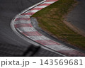 レーストラックのカーブ 143569681