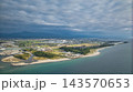 秋空の午後、日本の富山県黒部川扇状地 143570653