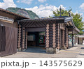 駅前風景　大月駅 143575629