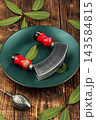 herbal tea concept with bay leaves 143584815