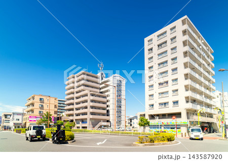 東武伊勢崎線・蒲生駅　駅前風景 143587920