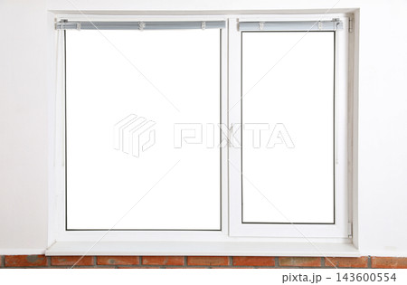 Modern window with blinds in empty room Modern window with blinds in empty room 143600554