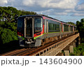 高徳線を走る2700系特急うずしお4号 143604900