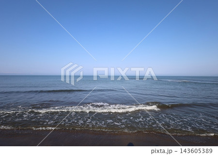十月初旬の北海道、北海道、石狩市、石狩川、河口、はまなすの丘公園、朝散歩、さんぽ、木道ウォーク、秋 十月初旬の北海道、北海道、石狩市、石狩川、河口、はまなすの丘公園、朝散歩、さんぽ、木道ウォーク、秋 143605389