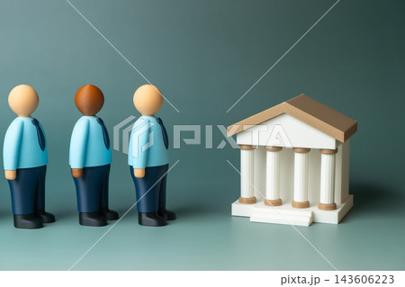 Businesspeople lined up at the bank. Refinancing of distressed loans. A bank run and clients withdrawing funds. Cooperation between the bank and the business sector. Businesspeople lined up at the bank. Refinancing of distressed loans. A bank run and clients withdrawing funds. Cooperation between the bank and the business sector. 143606223