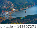 神奈川県箱根町から望む芦ノ湖と紅葉の絶景 143607271