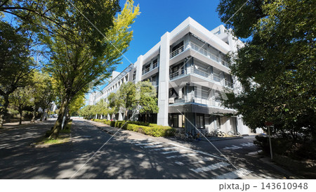 大阪大学 大阪大学 143610948