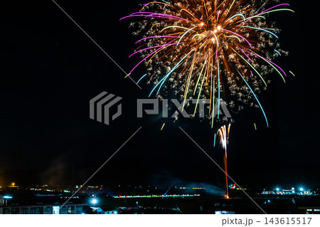 山鹿の夜空を彩る花火大会 山鹿の夜空を彩る花火大会 143615517