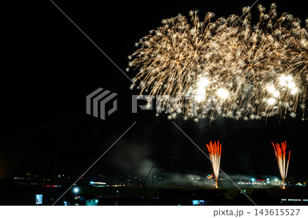 山鹿の夜空を彩る花火大会 143615527