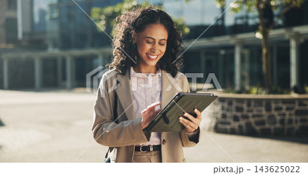 Business woman, tablet and happiness with news, online or social media in outdoor for communication. Career person, technology and cheerful for update, connection or notification on break in England 143625022