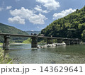 四万十川に架かる沈下橋 143629641