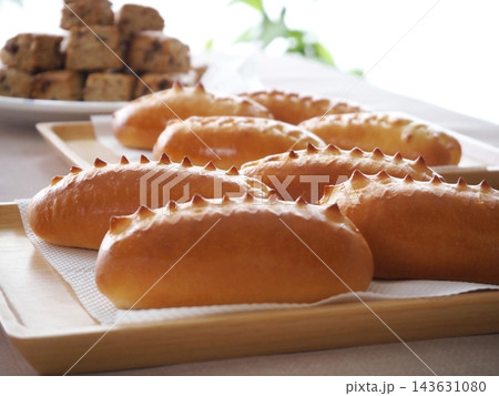 手作りの美味しいパンオレ 143631080