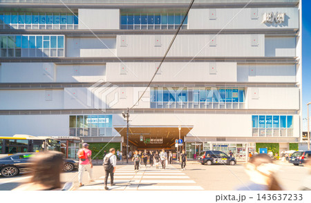 JR総武線・新小岩駅 南口 JR総武線・新小岩駅 南口 143637233