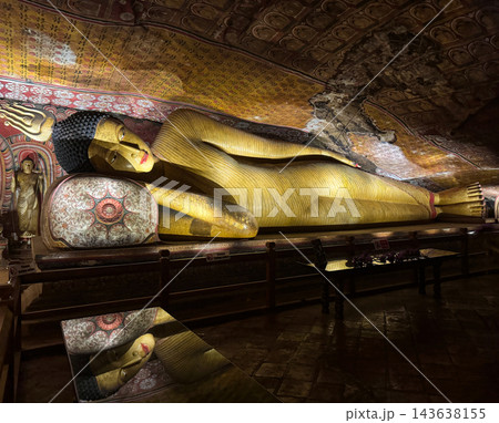 ダンブッラ石窟寺院、第三窟、世界遺産 ダンブッラ石窟寺院、第三窟、世界遺産 143638155