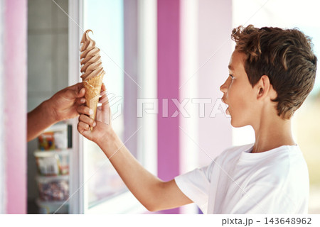 Business, window or excited boy child with ice cream surprise outdoor for snack, request or payment on vacation. Industry, customer service or shop server hand with kid at a beach for summer dessert 143648962