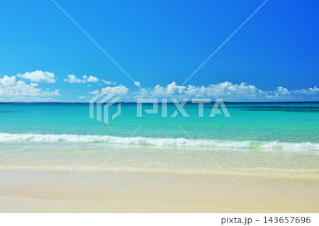 沖縄 伊良部島 渡口の浜 沖縄 伊良部島 渡口の浜 143657696