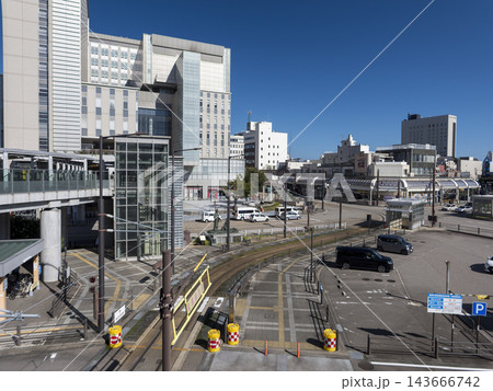 高岡駅前の風景 古城公園口方面 2026年9月 高岡駅前の風景 古城公園口方面 2026年9月 143666742