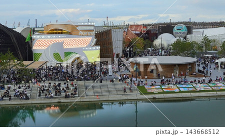 2025 大阪・関西万博　パビリオン景観 143668512