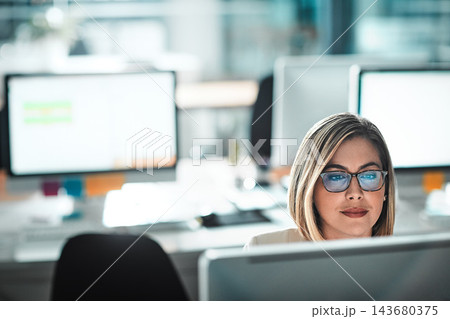 Computer, reading and business woman in office for budget planning, research or email report. Pc, financial consultant and internet for information, networking or working on investment with glasses 143680375