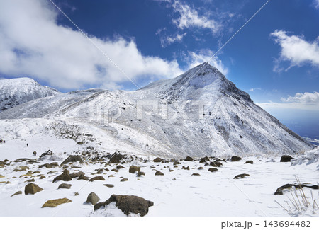 雪景色の久住山 雪景色の久住山 143694482