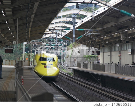 ドクターイエロー　のぞみ検測　熱海駅 143696515