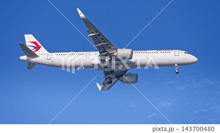 中国東方航空の旅客機エアバスA321 中国東方航空の旅客機エアバスA321 143700480