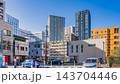 浜松市のタワーマンション群と青空 16:9 Webヘッダー用コピースペース高層ビル街並み(静岡県) 143704446