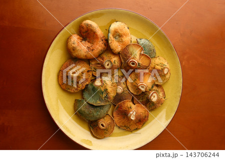 Wild Edible Mushrooms Traditional Autumn Food and Mediterranean Gastronomy Wild Edible Mushrooms Traditional Autumn Food and Mediterranean Gastronomy 143706244