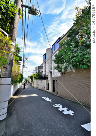 東京渋谷区大山町 徳川山に広がる閑静な高級住宅街 東京渋谷区大山町 徳川山に広がる閑静な高級住宅街 143709167