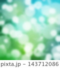 新緑と青空と木漏れ日のイメージイラスト 143712086