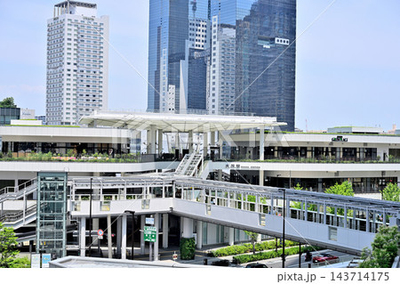 JR大阪駅地下ホームへの乗降口 うめきたグリーンプレイス 143714175