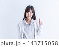明るい若い女性 143715058