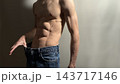 ⁠シックスパックと綺麗な肉体美の日本人男性 上半身⁠ 143717146