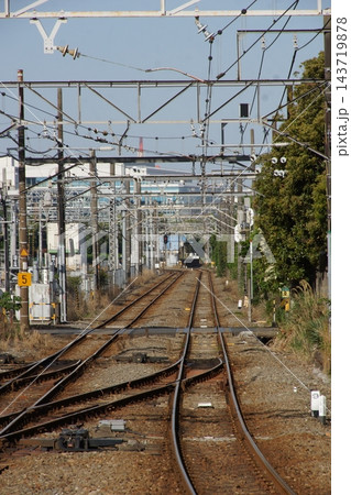 鶴見線からの車窓風景 弁天橋駅ー浅野駅間 鶴見線からの車窓風景 弁天橋駅ー浅野駅間 143719878