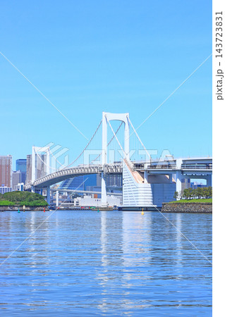 東京都港区、レインボーブリッジの風景 東京都港区、レインボーブリッジの風景 143723831