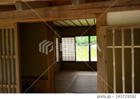 二宮家住宅の和室と床の間（新潟県聖籠町） 143729382