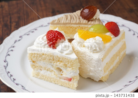 イチゴショート フルーツケーキ イチゴショート フルーツケーキ 143731438