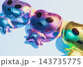 エイリアン　かわいい宇宙人の写真素材 143735775