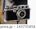 レトロなカメラ 143735858