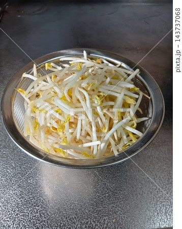 シャキシャキもやし シャキシャキもやし 143737068